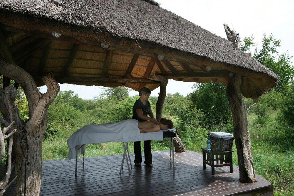 Impodimo Game Lodge Madikwe Game Reserve Bagian luar foto