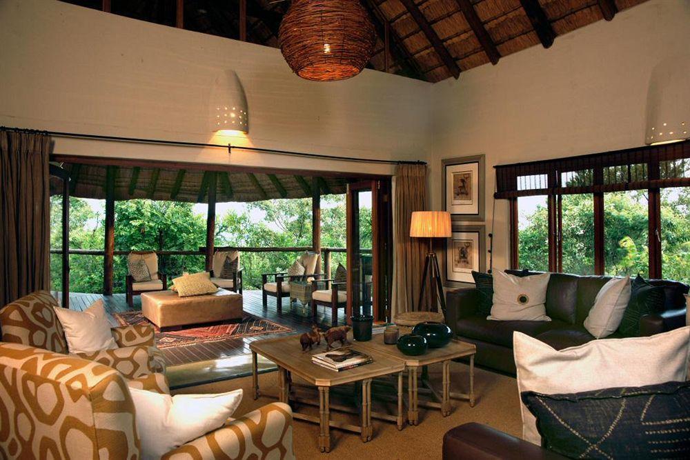 Impodimo Game Lodge Madikwe Game Reserve Bagian luar foto