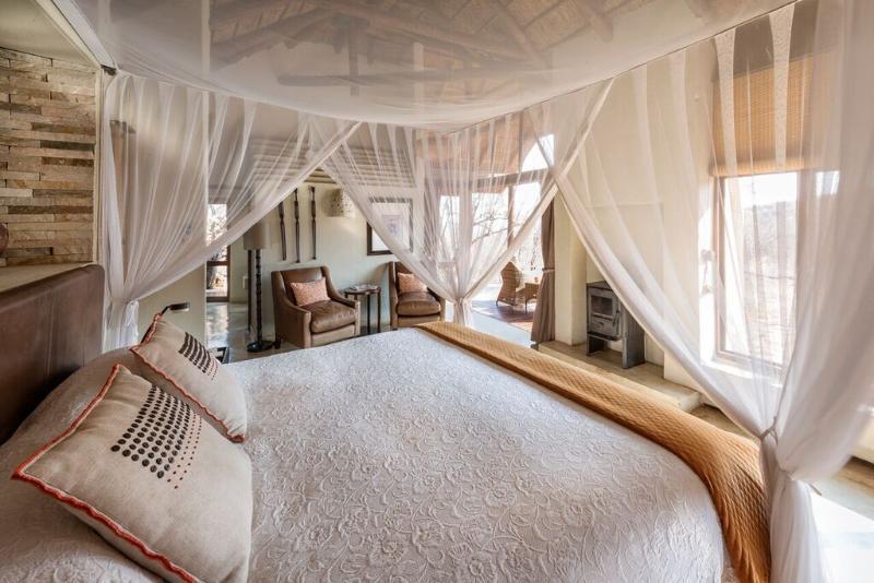 Impodimo Game Lodge Madikwe Game Reserve Bagian luar foto